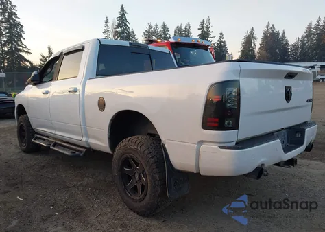 2014 Ram 1500 Sport z USA, uszkodzony, nr VIN 1C6RR7UT6ES233698